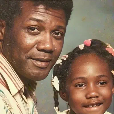 Childhood photo of Krystal Anderson with her father